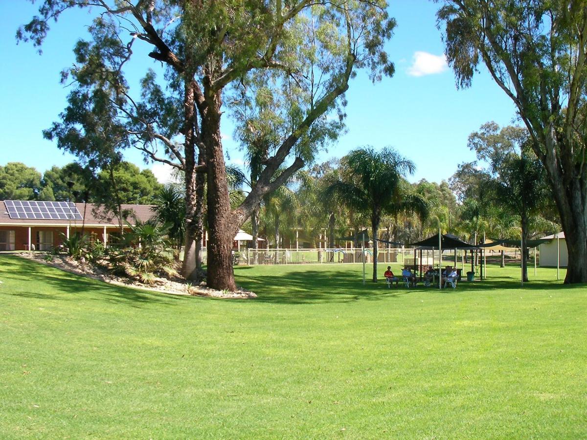 Tocumwal Golf Resort Luaran gambar