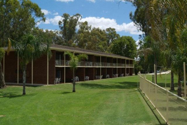 Tocumwal Golf Resort Luaran gambar